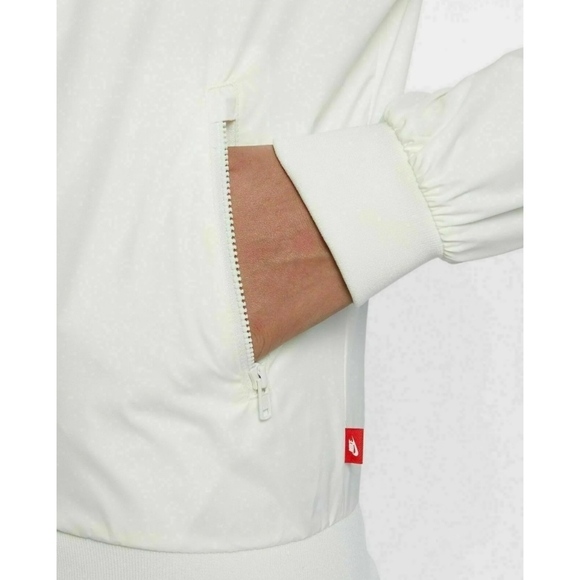 Nike Windrunner Jacket! Size XS!! - Picture 3 of 3